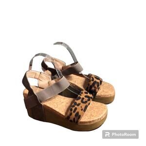 Non brand wedge platform sandal leopard print metallic sheen straps sz 9 summer